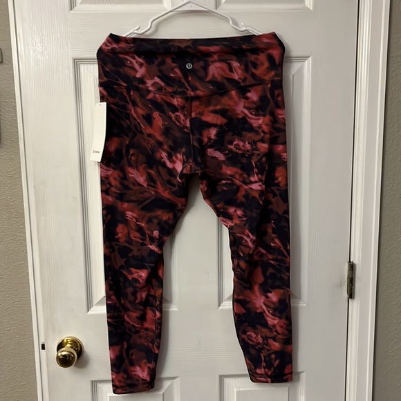 Lululemon Align HR pants 25” - Picture 2 of 5